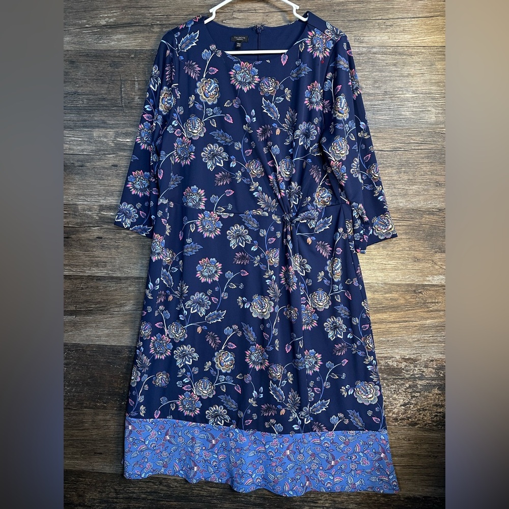 Talbots Blue Floral Maxi Dress with 3/4 Sleeves and Crew Neck